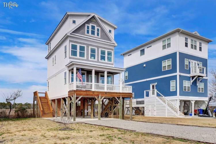 exterior of vacation rental on Topsail Island